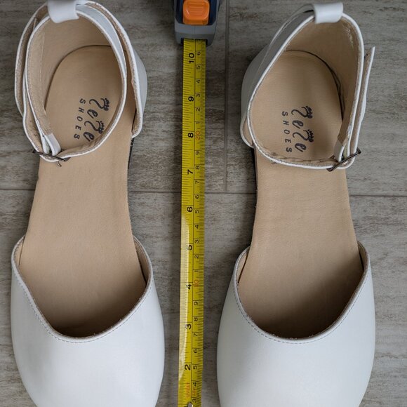 Minimalist Mary Janes - Picture 7 of 8